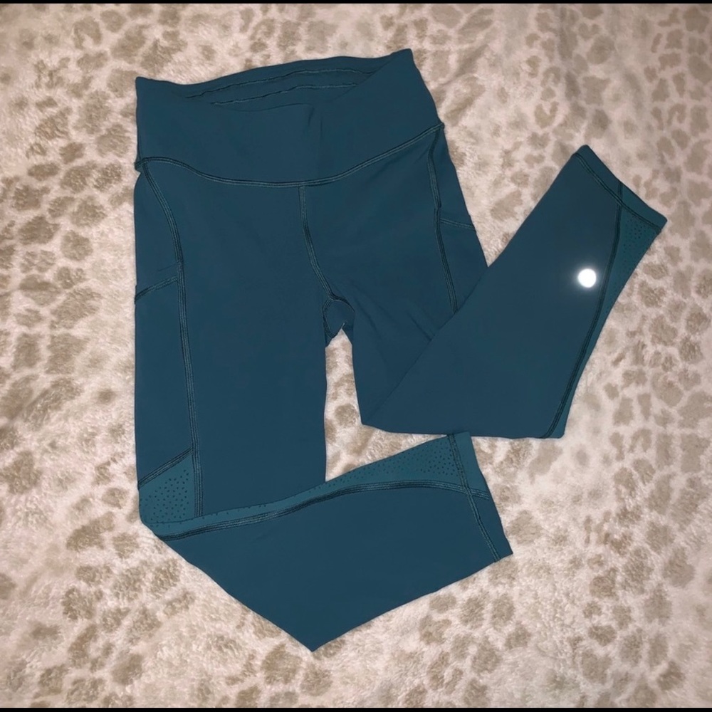 Lululemon Crop/Size 4